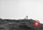 Standbild USA Soldaten Okinawa Ryukyu Inseln, 1945, aus Sekunde 27 historischem Filmmaterial Videoclip 65675074426