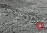 Standbild USA Soldaten Okinawa Ryukyu Inseln, 1945, aus Sekunde 45 historischem Filmmaterial Videoclip 65675074426