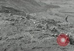 Standbild USA Soldaten Okinawa Ryukyu Inseln, 1945, aus Sekunde 53 historischem Filmmaterial Videoclip 65675074426
