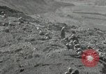 Standbild USA Soldaten Okinawa Ryukyu Inseln, 1945, aus Sekunde 54 historischem Filmmaterial Videoclip 65675074426