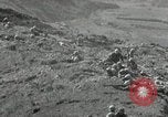 Standbild USA Soldaten Okinawa Ryukyu Inseln, 1945, aus Sekunde 59 historischem Filmmaterial Videoclip 65675074426