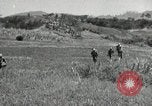 Standbild USA Soldaten Okinawa Ryukyu Inseln, 1945, aus Sekunde 23 historischem Filmmaterial Videoclip 65675074428