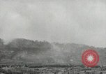 Standbild USA Soldaten Okinawa Ryukyu Inseln, 1945, aus Sekunde 38 historischem Filmmaterial Videoclip 65675074428