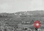Standbild USA Soldaten Okinawa Ryukyu Inseln, 1945, aus Sekunde 53 historischem Filmmaterial Videoclip 65675074428