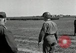 Standbild Commanding-General der 7 Armee Darmstadt Deutschland, 1945, aus Sekunde 44 historischem Filmmaterial Videoclip 65675074432