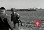 Standbild Commanding-General der 7 Armee Darmstadt Deutschland, 1945, aus Sekunde 46 historischem Filmmaterial Videoclip 65675074432