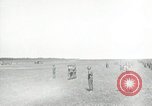 Standbild Charles Coolidge erhält Ehrenmedaille Darmstadt Deutschland, 1945, aus Sekunde 3 historischem Filmmaterial Videoclip 65675074433