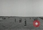 Standbild Charles Coolidge erhält Ehrenmedaille Darmstadt Deutschland, 1945, aus Sekunde 6 historischem Filmmaterial Videoclip 65675074433