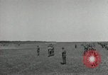 Standbild Charles Coolidge erhält Ehrenmedaille Darmstadt Deutschland, 1945, aus Sekunde 10 historischem Filmmaterial Videoclip 65675074433