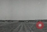 Standbild Charles Coolidge erhält Ehrenmedaille Darmstadt Deutschland, 1945, aus Sekunde 56 historischem Filmmaterial Videoclip 65675074433