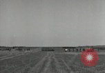 Standbild Charles Coolidge erhält Ehrenmedaille Darmstadt Deutschland, 1945, aus Sekunde 58 historischem Filmmaterial Videoclip 65675074433