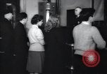 Image des filles et des garçons New Jersey United States USA, 1943, de la seconde 59 séquences d'archives historiques vidéo 65675074451