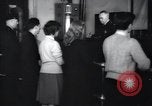 Image des filles et des garçons New Jersey United States USA, 1943, de la seconde 61 séquences d'archives historiques vidéo 65675074451