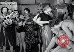 Standbild Ziegfeld Follies Tänzer New York City USA, 1936, aus Sekunde 44 historischem Filmmaterial Videoclip 65675074453