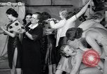Standbild Ziegfeld Follies Tänzer New York City USA, 1936, aus Sekunde 52 historischem Filmmaterial Videoclip 65675074453