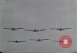 Standbild B-17 Flying Festungen Langley Field Virginia USA, 1939, aus Sekunde 8 historischem Filmmaterial Videoclip 65675074458