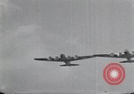 Standbild B-17 Flying Festungen Langley Field Virginia USA, 1939, aus Sekunde 11 historischem Filmmaterial Videoclip 65675074458
