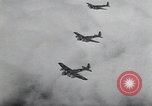 Standbild B-17 Flying Festungen Langley Field Virginia USA, 1939, aus Sekunde 14 historischem Filmmaterial Videoclip 65675074458