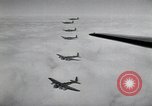 Standbild B-17 Flying Festungen Langley Field Virginia USA, 1939, aus Sekunde 18 historischem Filmmaterial Videoclip 65675074458