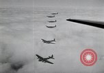 Standbild B-17 Flying Festungen Langley Field Virginia USA, 1939, aus Sekunde 22 historischem Filmmaterial Videoclip 65675074458