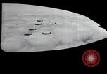 Standbild B-17 Flying Festungen Langley Field Virginia USA, 1939, aus Sekunde 37 historischem Filmmaterial Videoclip 65675074458
