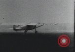 Image Charles Lindbergh et sa mère Long Island New York USA, 1927, de la seconde 30 séquences d'archives historiques vidéo 65675074467