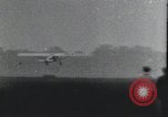 Image Charles Lindbergh et sa mère Long Island New York USA, 1927, de la seconde 34 séquences d'archives historiques vidéo 65675074467
