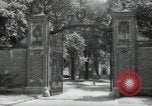 Standbild Harvard University Cambridge Massachusetts USA, 1946, aus Sekunde 16 historischem Filmmaterial Videoclip 65675074481