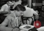 Immagine di Peabody Museo di Archeologia e etologia Cambridge Massachusetts USA, 1946, secondo 10 filmato di repertorio 65675074483