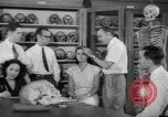 Image sérieusement anthropologue Hooton Cambridge Massachusetts USA, 1946, de la seconde 17 séquences d'archives historiques vidéo 65675074484