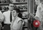Image sérieusement anthropologue Hooton Cambridge Massachusetts USA, 1946, de la seconde 33 séquences d'archives historiques vidéo 65675074484
