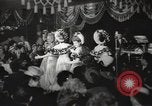 Image chorus-filles New York United States USA, 1946, de la seconde 57 séquences d'archives historiques vidéo 65675074493