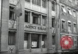Standbild Journalist Jean Fortenoy Lissabon Portugal, 1942, aus Sekunde 4 historischem Filmmaterial Videoclip 65675074495