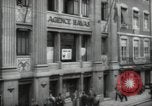 Standbild Journalist Jean Fortenoy Lissabon Portugal, 1942, aus Sekunde 8 historischem Filmmaterial Videoclip 65675074495