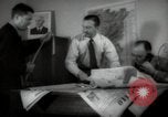 Standbild Journalist Jean Fortenoy Lissabon Portugal, 1942, aus Sekunde 18 historischem Filmmaterial Videoclip 65675074495