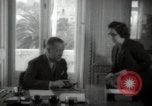 Standbild Oberst Robert Solberg Lissabon Portugal, 1942, aus Sekunde 37 historischem Filmmaterial Videoclip 65675074499