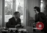 Standbild Oberst Robert Solberg Lissabon Portugal, 1942, aus Sekunde 40 historischem Filmmaterial Videoclip 65675074499