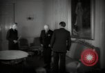 Standbild Sir Donald Campbell Lissabon Portugal, 1942, aus Sekunde 22 historischem Filmmaterial Videoclip 65675074500
