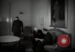 Standbild Sir Donald Campbell Lissabon Portugal, 1942, aus Sekunde 27 historischem Filmmaterial Videoclip 65675074500