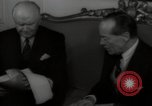 Standbild Sir Donald Campbell Lissabon Portugal, 1942, aus Sekunde 35 historischem Filmmaterial Videoclip 65675074500