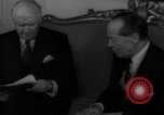 Standbild Sir Donald Campbell Lissabon Portugal, 1942, aus Sekunde 37 historischem Filmmaterial Videoclip 65675074500