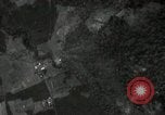 Standbild B-24 Liberator Bomber Mindanao Philippinen, 1945, aus Sekunde 27 historischem Filmmaterial Videoclip 65675074516