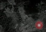Standbild B-24 Liberator Bomber Mindanao Philippinen, 1945, aus Sekunde 41 historischem Filmmaterial Videoclip 65675074516