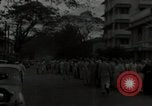 Immagine di Le persone schierate Filippine, 1942, secondo 6 filmato di repertorio 65675074518