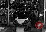 Immagine di L'Università di Harvard Cambridge Massachusetts USA, 1936, secondo 44 filmato di repertorio 65675074541