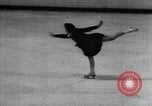 Image le patinage artistique Allemagne, 1940, de la seconde 21 séquences d'archives historiques vidéo 65675074573
