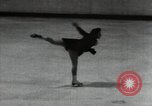 Image le patinage artistique Allemagne, 1940, de la seconde 26 séquences d'archives historiques vidéo 65675074573