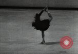 Image le patinage artistique Allemagne, 1940, de la seconde 32 séquences d'archives historiques vidéo 65675074573