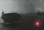 Standbild Japanische Bomberflugzeuge Pearl Harbor Hawaii USA, 1941, aus Sekunde 10 historischem Filmmaterial Videoclip 65675074590