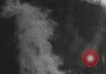 Standbild Japanische Bomberflugzeuge Pearl Harbor Hawaii USA, 1941, aus Sekunde 14 historischem Filmmaterial Videoclip 65675074590